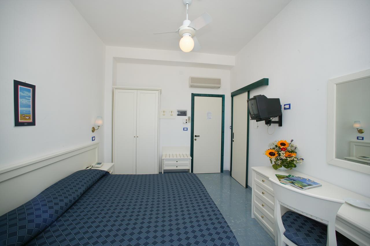 Hotel Elisa - Privata Inclusa 3*